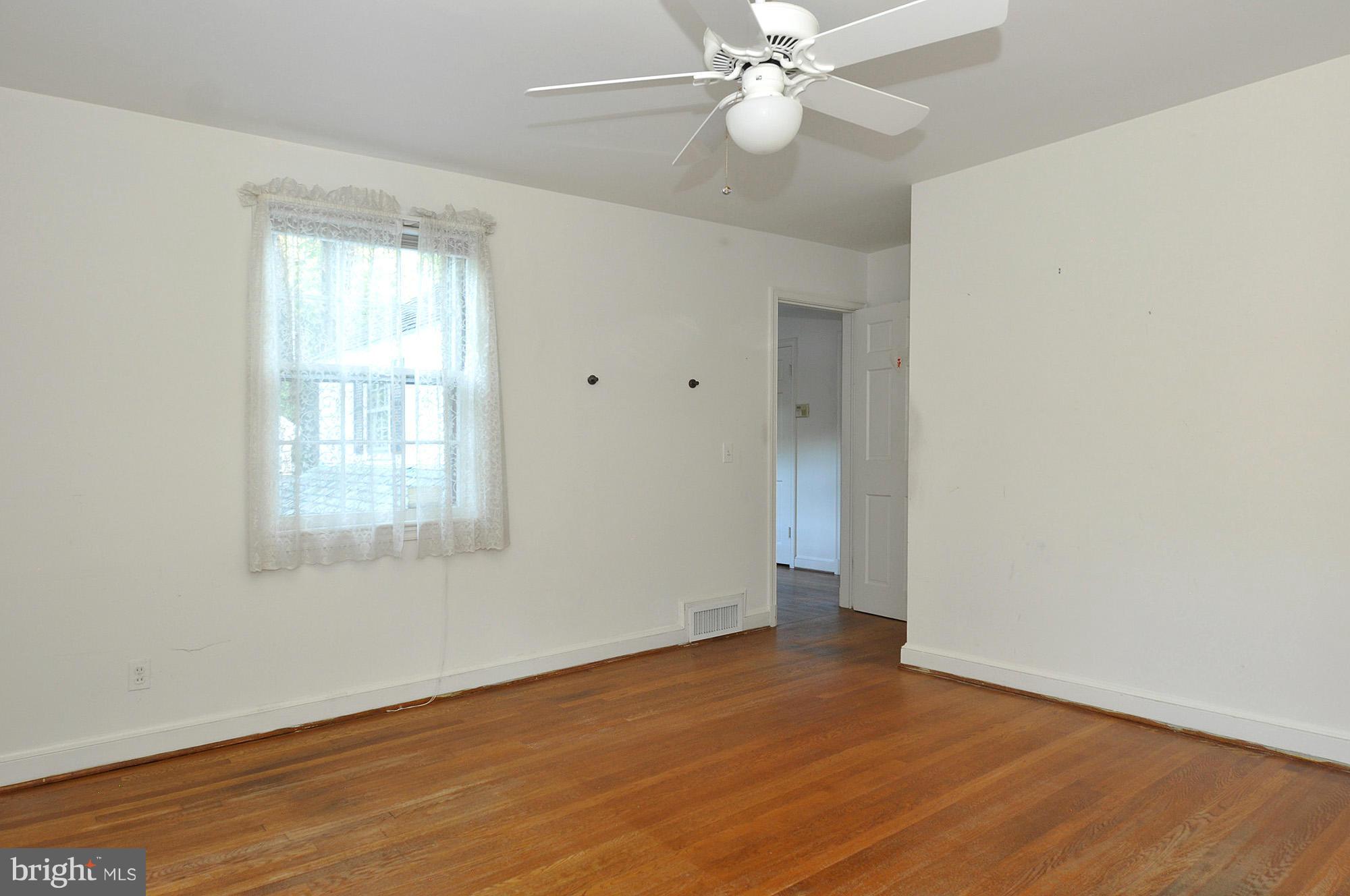 4516 Cortland Road Chevy Chase, MD 20815 - Photo 19 of 30 Bedroom #2c