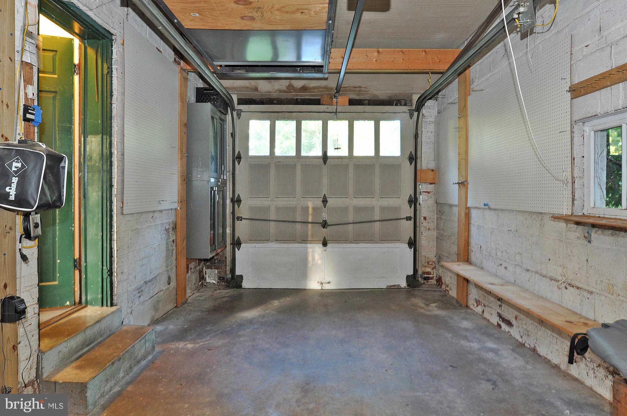 4516 Cortland Road Chevy Chase, MD 20815 - Photo 26 of 30 Garage