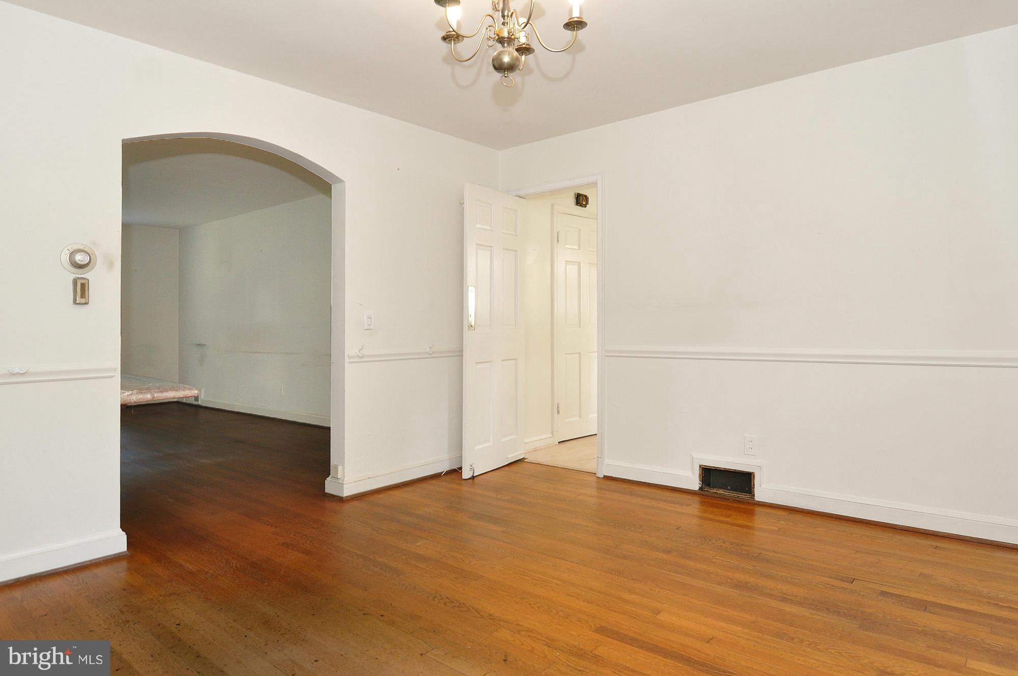 4516 Cortland Road Chevy Chase, MD 20815 - Photo 9 of 30 Dining Room