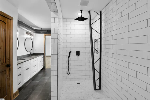 $799,900 | 142 Fish Camp Road, Easley, SC 29642