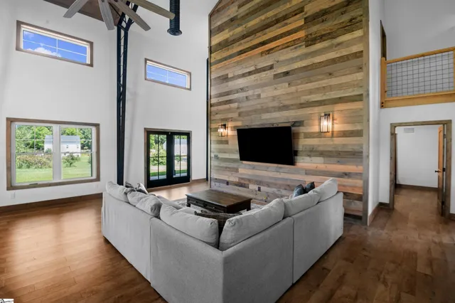 $799,900 | 142 Fish Camp Road, Easley, SC 29642