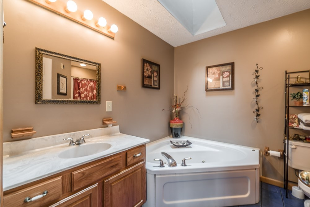 895 Osborne Road Dry Ridge, KY 41035 - Photo 12 of 47 Gallery Image 12