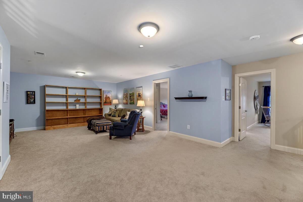 2606 Rockhampton Road Ellicott City, MD 21042 - Photo 31 of 42 Upper level open room