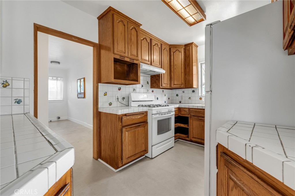 10 North Huntington Alhambra, CA 91801 - Photo 19 of 61