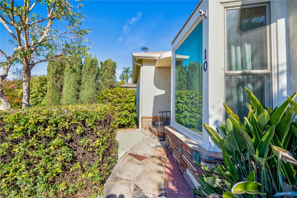 10 North Huntington Alhambra, CA 91801 - Photo 6 of 61