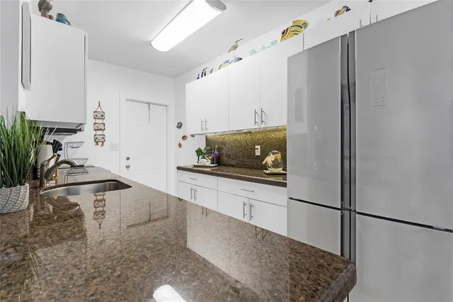 a bathroom with a bathtub and shower curtain