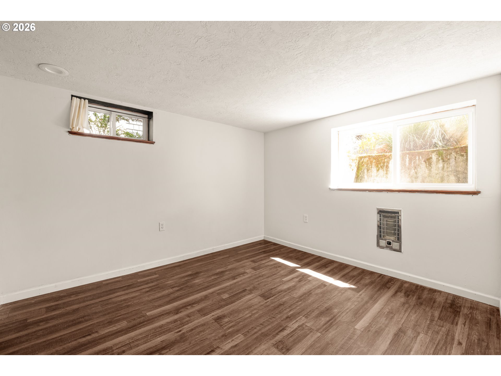 2014 Northeast Crane Street Portland, OR 97211 - Photo 35 of 44