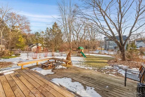 $895,000 | 315 Minear Drive, Libertyville, IL 60048