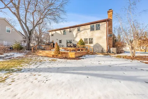 $895,000 | 315 Minear Drive, Libertyville, IL 60048