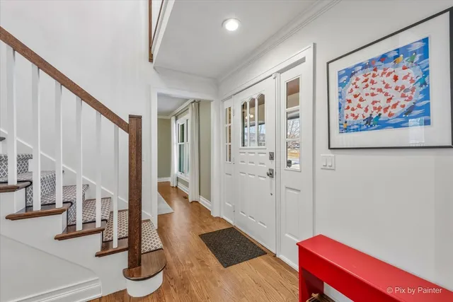 $914,900 | 315 Minear Drive, Libertyville, IL 60048