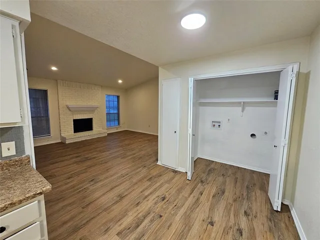 $1,275 | 3149 Tudor Lane, Irving, TX 75060