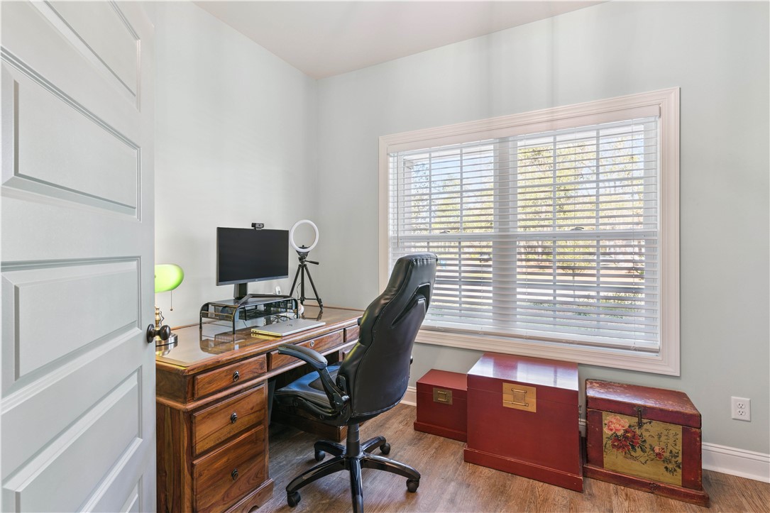 113 Badram Trail Brunswick, GA 31523 - Photo 27 of 39 Office