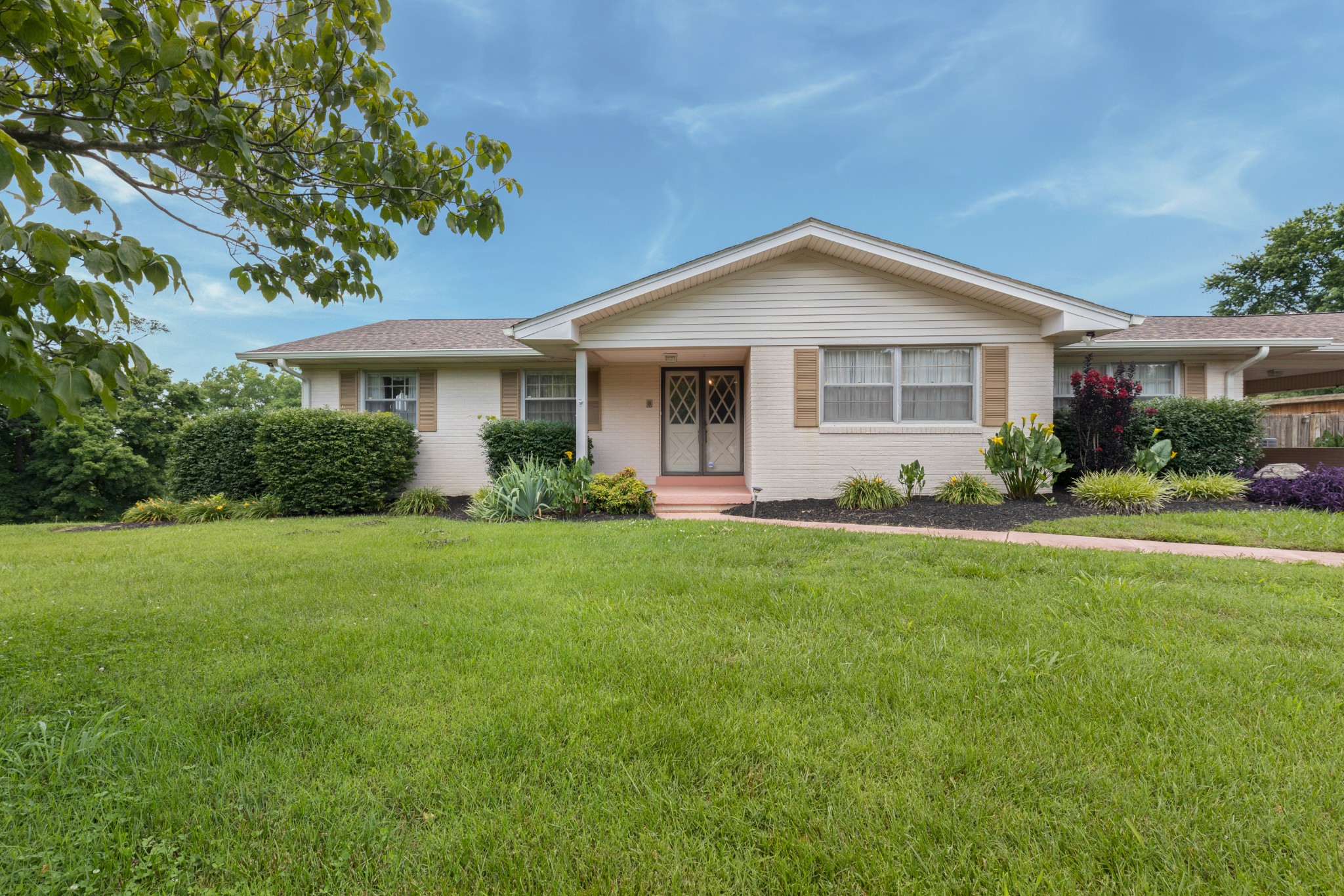 5528 Highway 76 East Springfield, TN 37172 - Photo 1 of 32