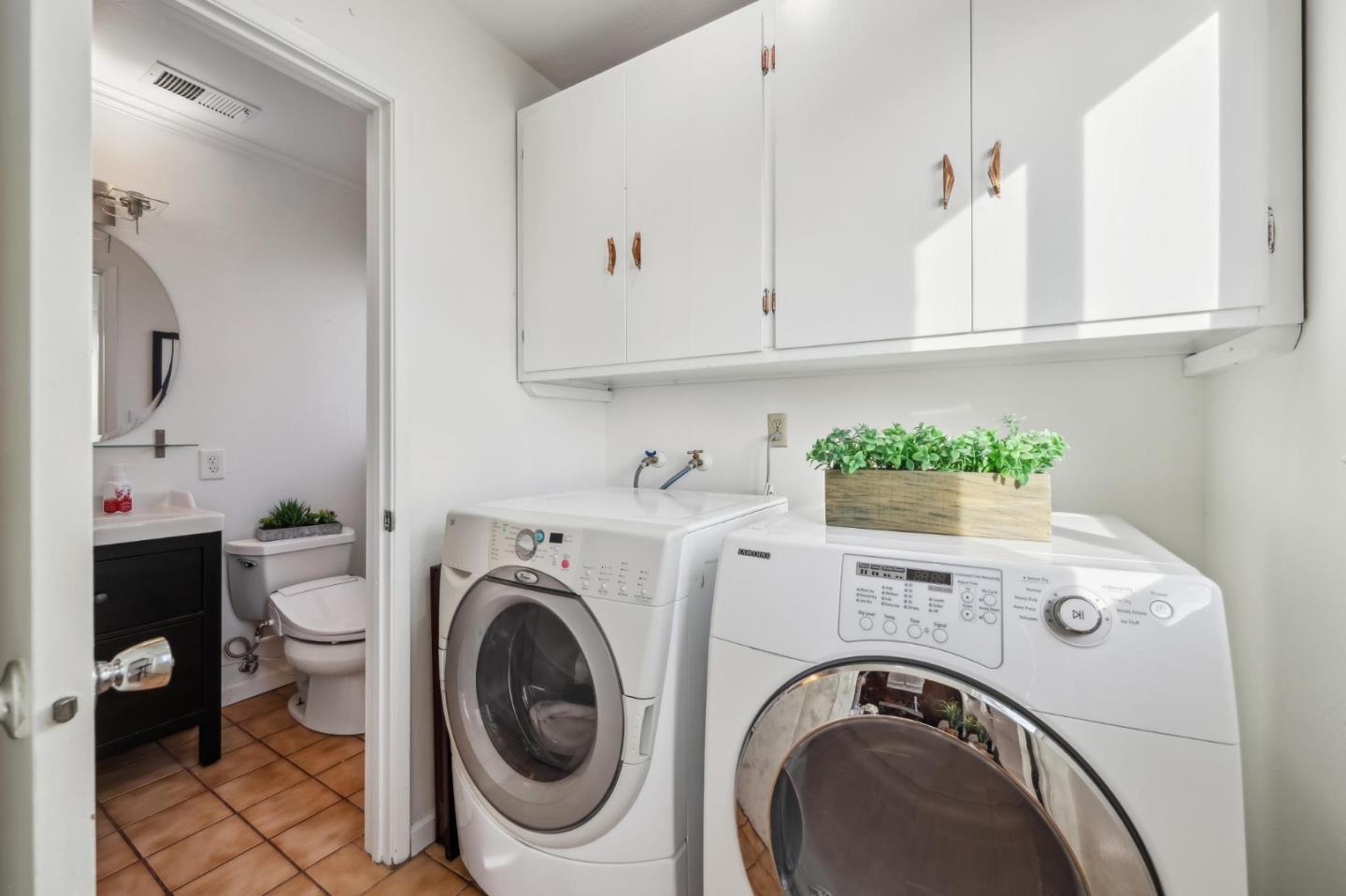 206 Lassen Drive San Bruno, CA 94066 - Photo 26 of 34 a utility room with dryer and washer