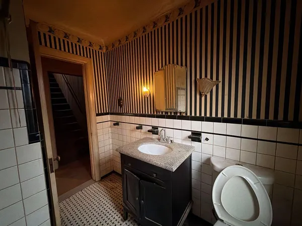 $83,500 | 15775 Ward Avenue, Detroit, MI 48227