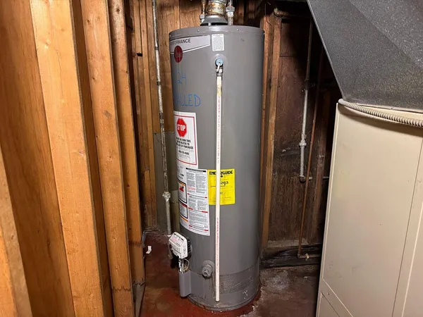 $83,500 | 15775 Ward Avenue, Detroit, MI 48227