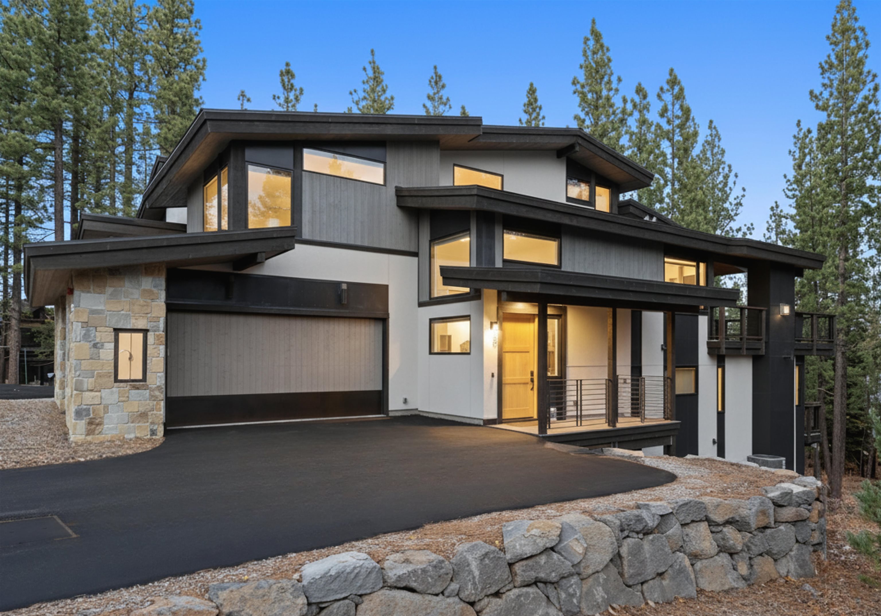 10316 Shady Lane Truckee, CA 96161 - Photo 1 of 21 a front view of a house with a yard