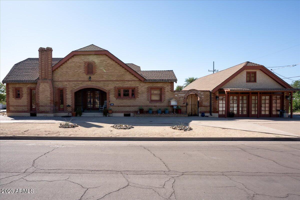 1602 West Encanto Boulevard Phoenix, AZ 85007 - Photo 2 of 31 16th Ave façade