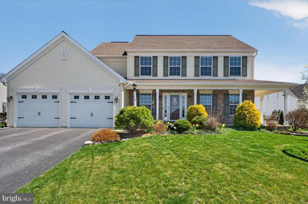 $595,000 | 13 Blue Jay Way, Lebanon, PA 17042