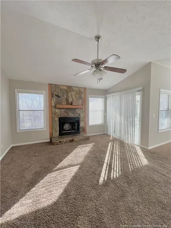 $1,195 | 1018 Wood Creek Drive, Unit 9, Fayetteville, NC 28314