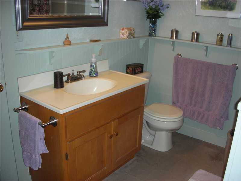 49 Winthrop Center Road Winthrop, ME 04364 - Photo 35 of 35 Bathroom.