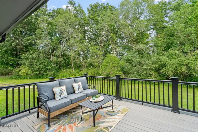 $1,250,000 | 713 Riverview Road, Rexford, NY 12148