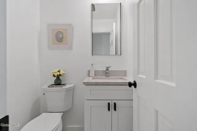 $1,250,000 | 713 Riverview Road, Rexford, NY 12148