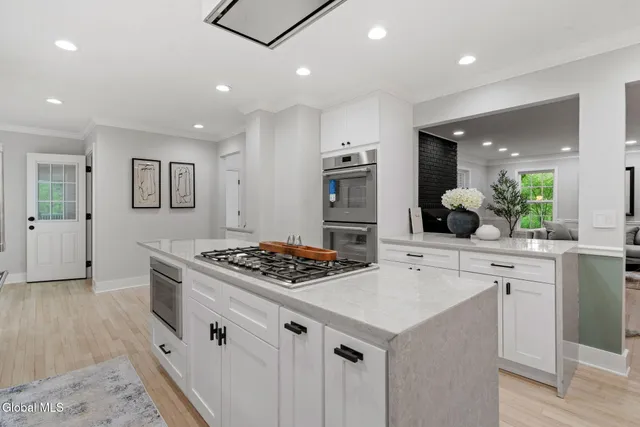 $1,250,000 | 713 Riverview Road, Rexford, NY 12148