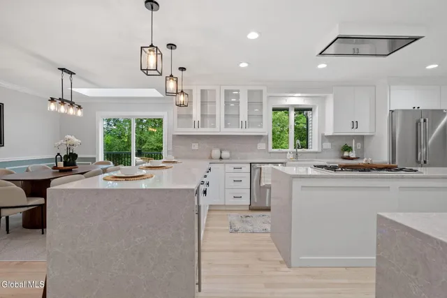 $1,250,000 | 713 Riverview Road, Rexford, NY 12148