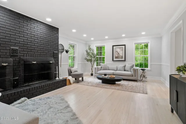 $1,250,000 | 713 Riverview Road, Rexford, NY 12148