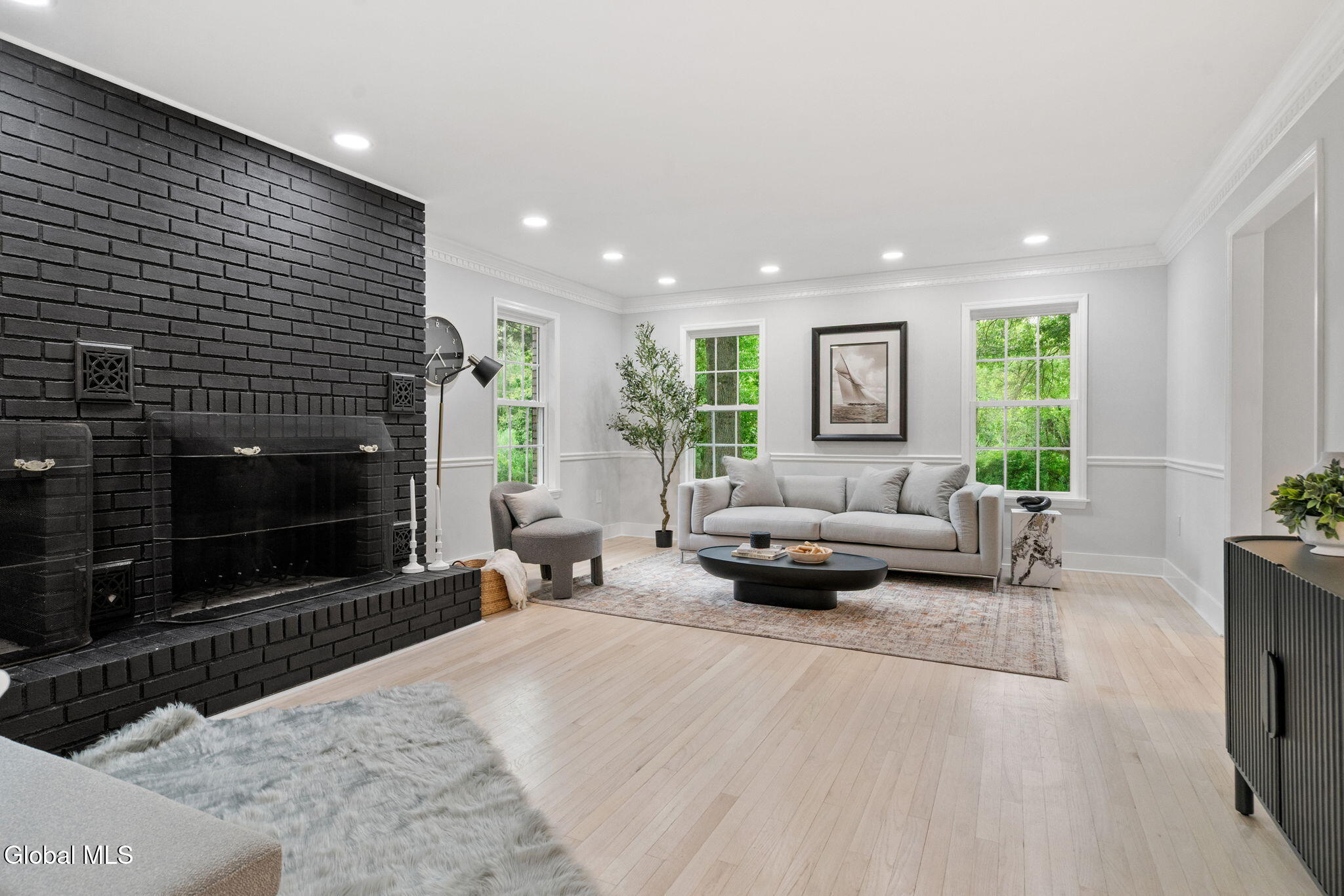 713 Riverview Road Rexford, NY 12148 - Photo 41 of 113 Living Room