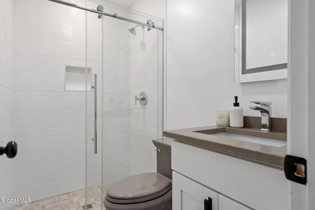 $1,250,000 | 713 Riverview Road, Rexford, NY 12148