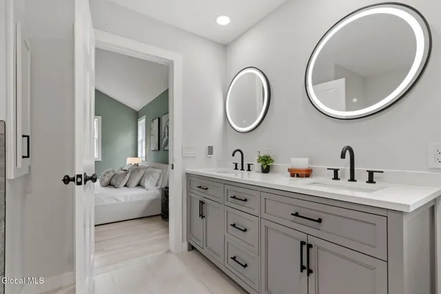 $1,250,000 | 713 Riverview Road, Rexford, NY 12148