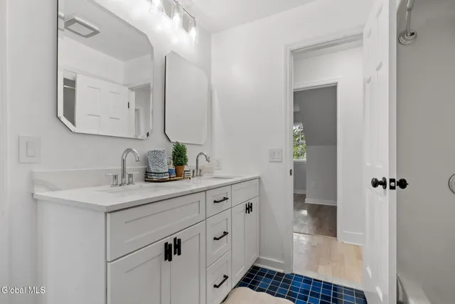 $1,250,000 | 713 Riverview Road, Rexford, NY 12148