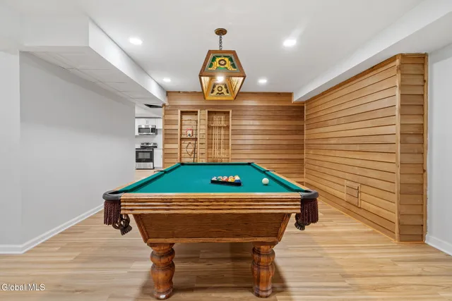 $1,250,000 | 713 Riverview Road, Rexford, NY 12148