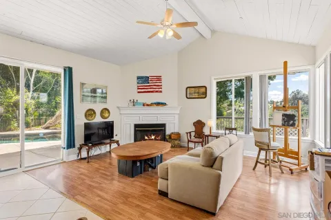 $800,000 | 2557 Live Oak Park Road, Fallbrook, CA 92028