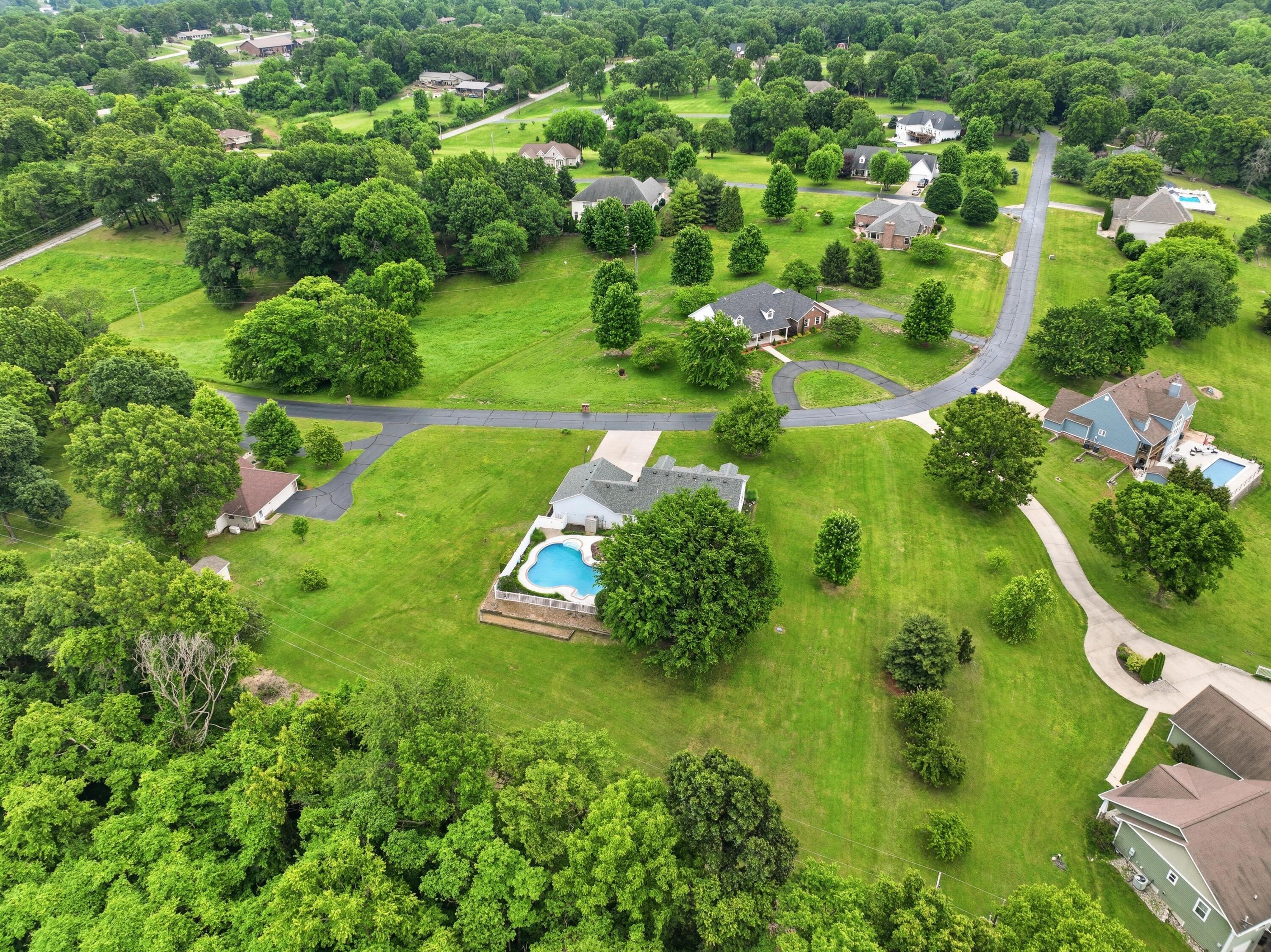 4071 Deer Ridge Street Neosho, MO 64850 - Photo 9 of 71 009