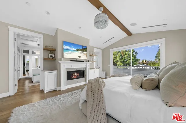 $19,995 | 12345 Huston Street, Valley Village, CA 91607