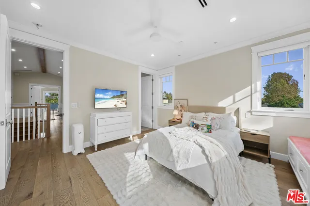 $19,995 | 12345 Huston Street, Valley Village, CA 91607