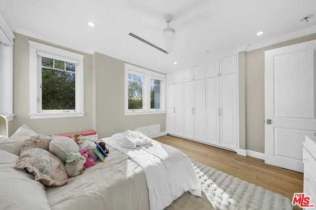 $19,995 | 12345 Huston Street, Valley Village, CA 91607