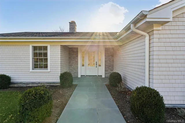 $2,500,000 | 275 Mill Road, Westhampton Beach, NY 11978