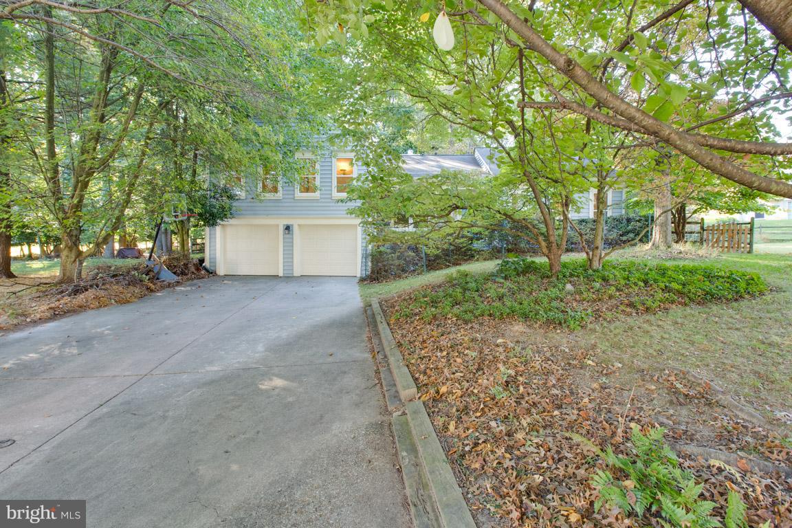 1 Cosgrave Court Silver Spring, MD 20902 - Photo 1 of 29 Exterior (Front)