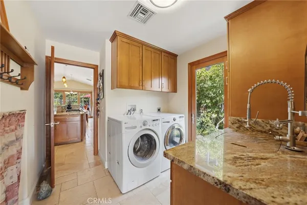 $2,595,000 | 3107 Serrano Drive, Carlsbad, CA 92009