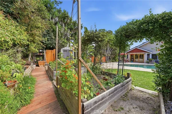 $2,595,000 | 3107 Serrano Drive, Carlsbad, CA 92009