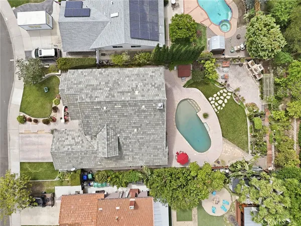 $2,595,000 | 3107 Serrano Drive, Carlsbad, CA 92009