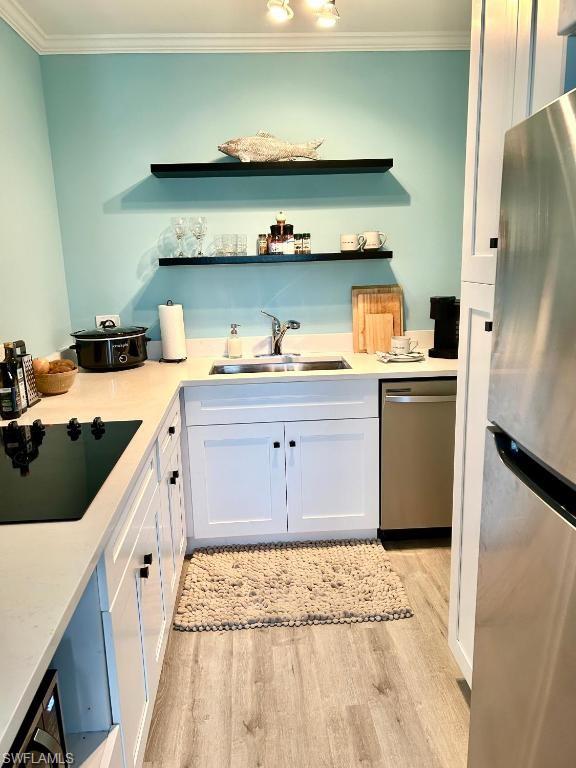 473 12th Avenue South, Unit B2 Naples, FL 34102 - Photo 5 of 23