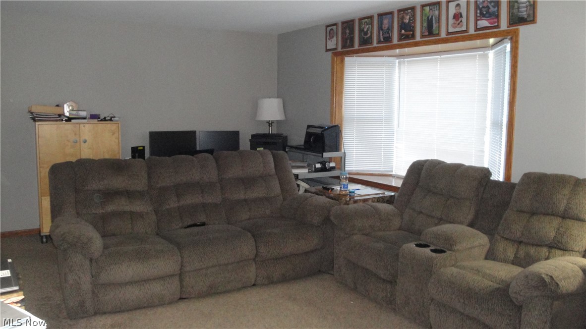 3291 Shellhart Road Norton, OH 44203 - Photo 8 of 16 Gallery Image 8