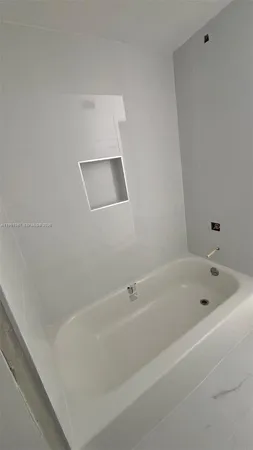 $1,700 | 1247 Southwest 46th Avenue, Unit 1310, Pompano Beach, FL 33069