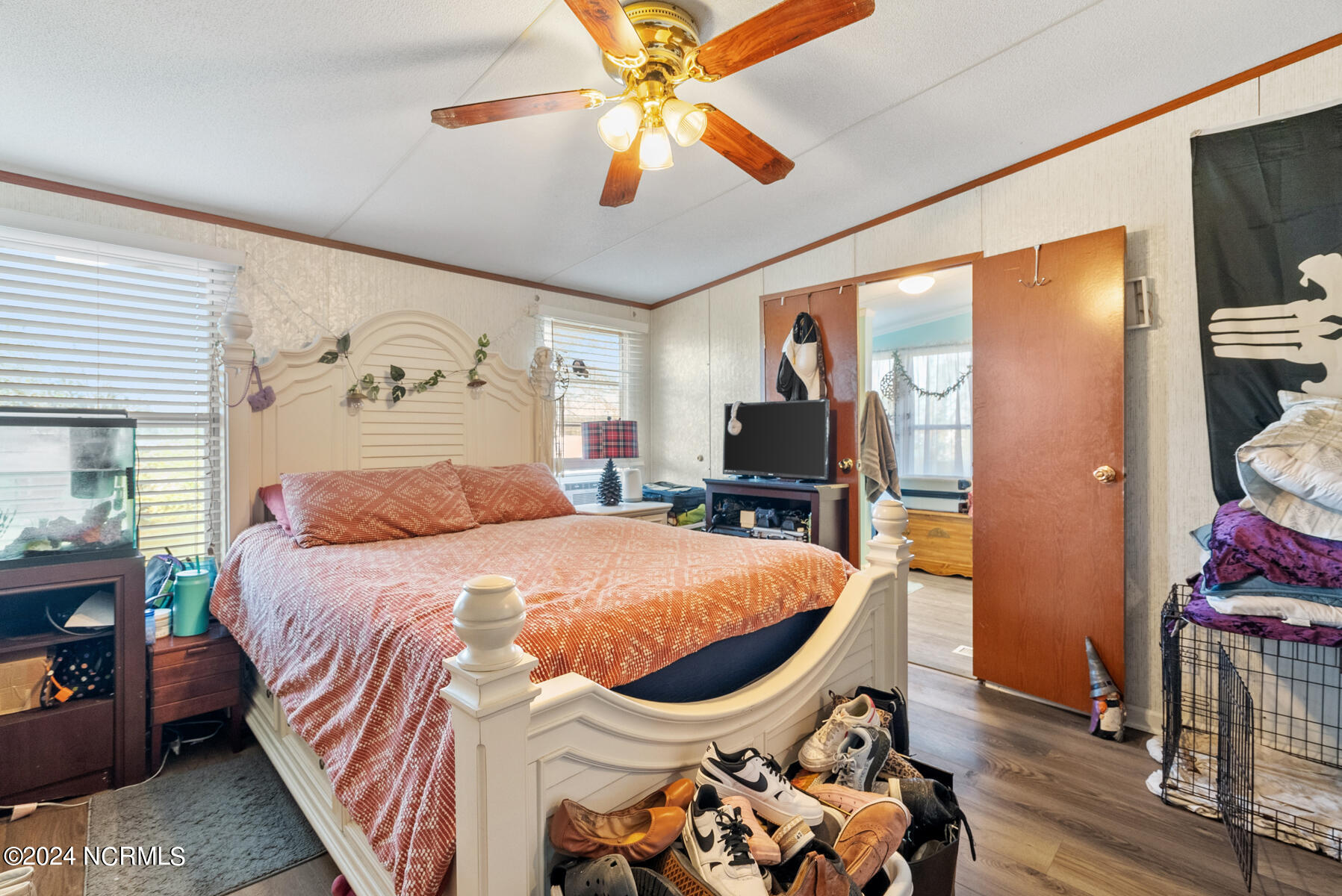 571 Cooper Garrett Road Moyock, NC 27958 - Photo 15 of 39 Primary Bedroom