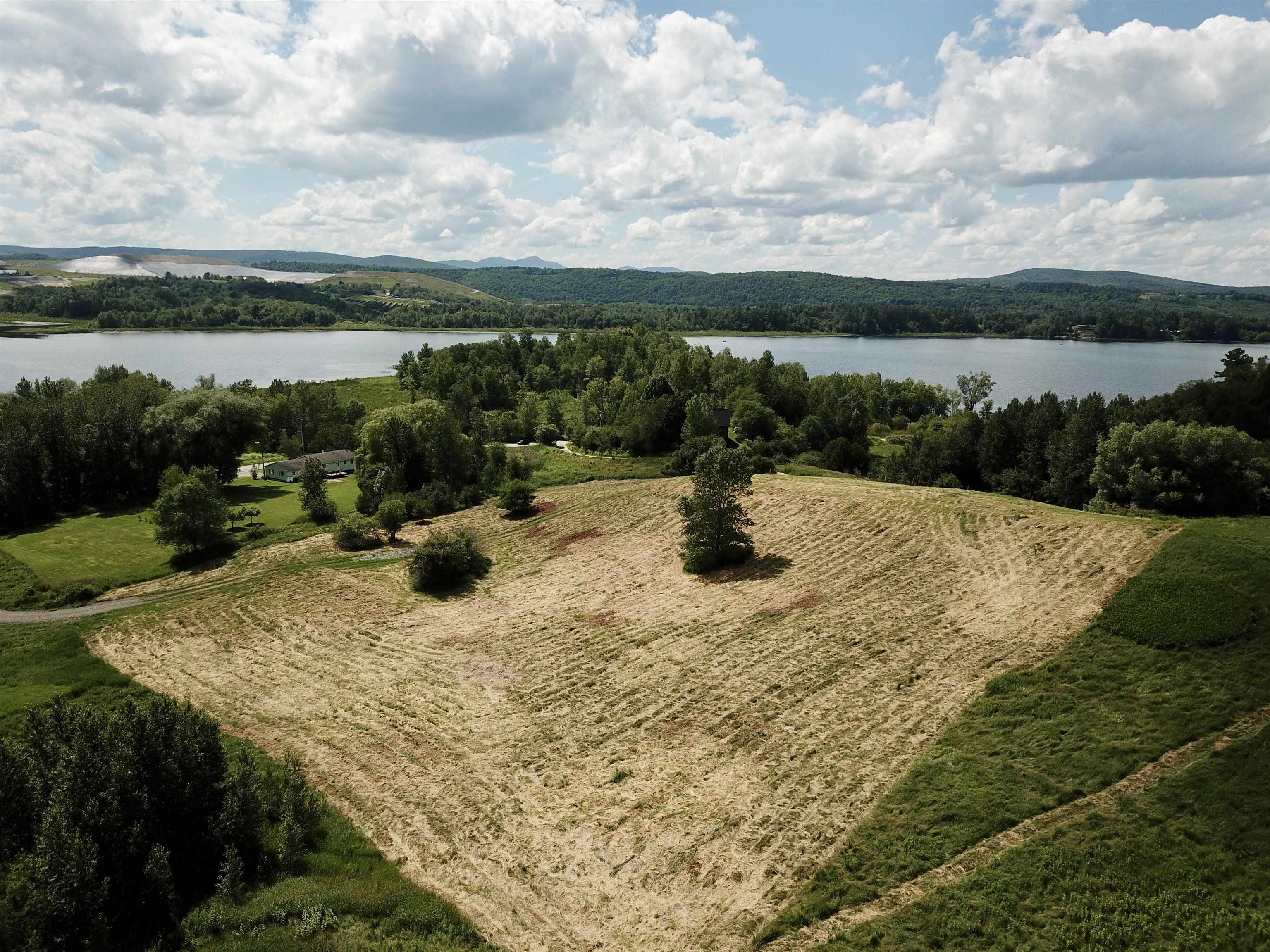 2107 Glen Road Newport, VT 05855 - Photo 8 of 12